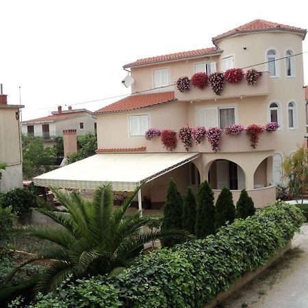 פירובאץ Apartments Sljuka מראה חיצוני תמונה